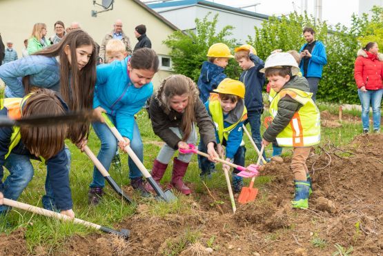 Spatenstich für die neue Kita Ober-Olm, Mai 2019